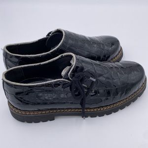 Louie Black Crock Side Lace Size 10